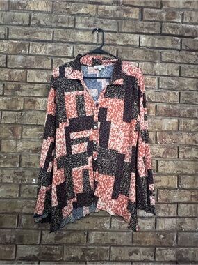 Chenault Patchwork Button-Down Blouse - rust & Black